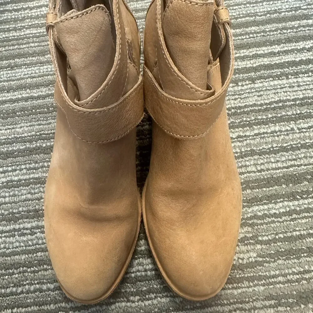 Eileen Fisher Derby Ankle Boots Tan Nubuck Leather Stacked‎ Heel Preppy Career 6
